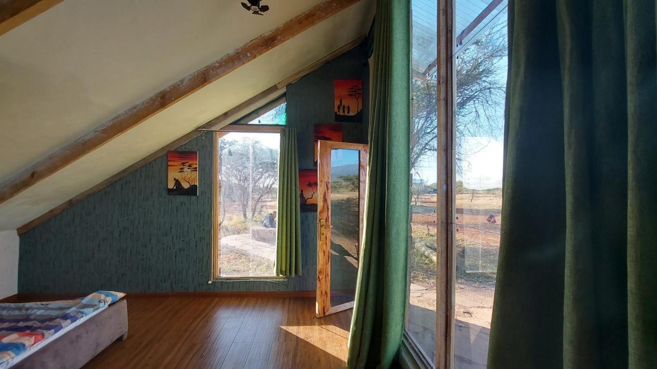 Kilimanjaro View Cabin-Amboseli Oloitokitok Exterior photo