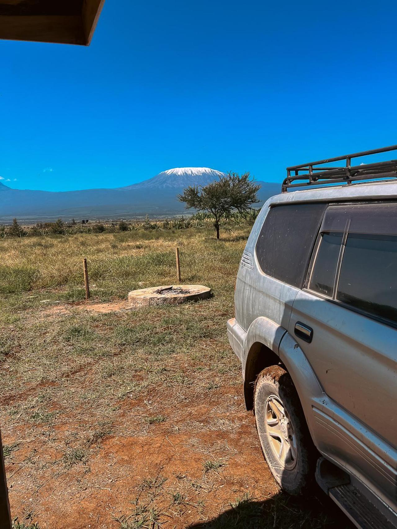 Kilimanjaro View Cabin-Amboseli Oloitokitok Exterior photo